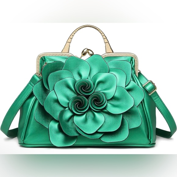 Cre8tive Concepts Boutique Handbags - Exquisite Leather Flower Kiss-Lock Handbag